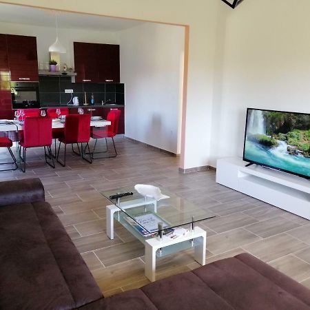 Holiday House Ivan Donji Zemunik Exterior foto