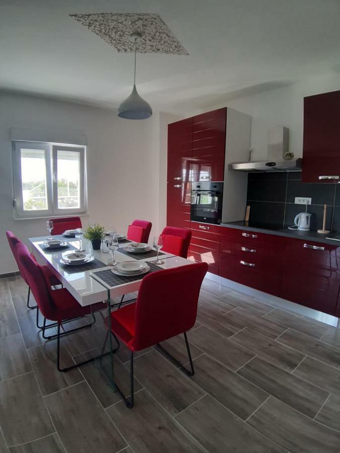 Holiday House Ivan Donji Zemunik Exterior foto